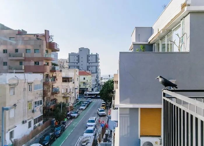 Super-Star 3Br Private Parking !